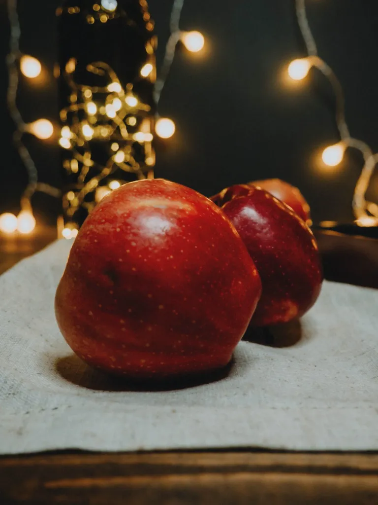 Festive Christmas scene representing simplicity, warmth and gratitude at Christmas